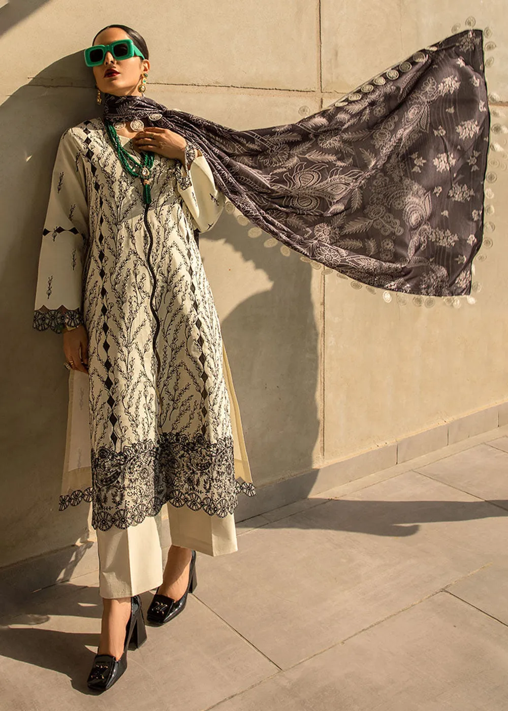Beige Luxury Lawn Suit | Rang Rasiya | Florence Lawn '23 | LVY - D11