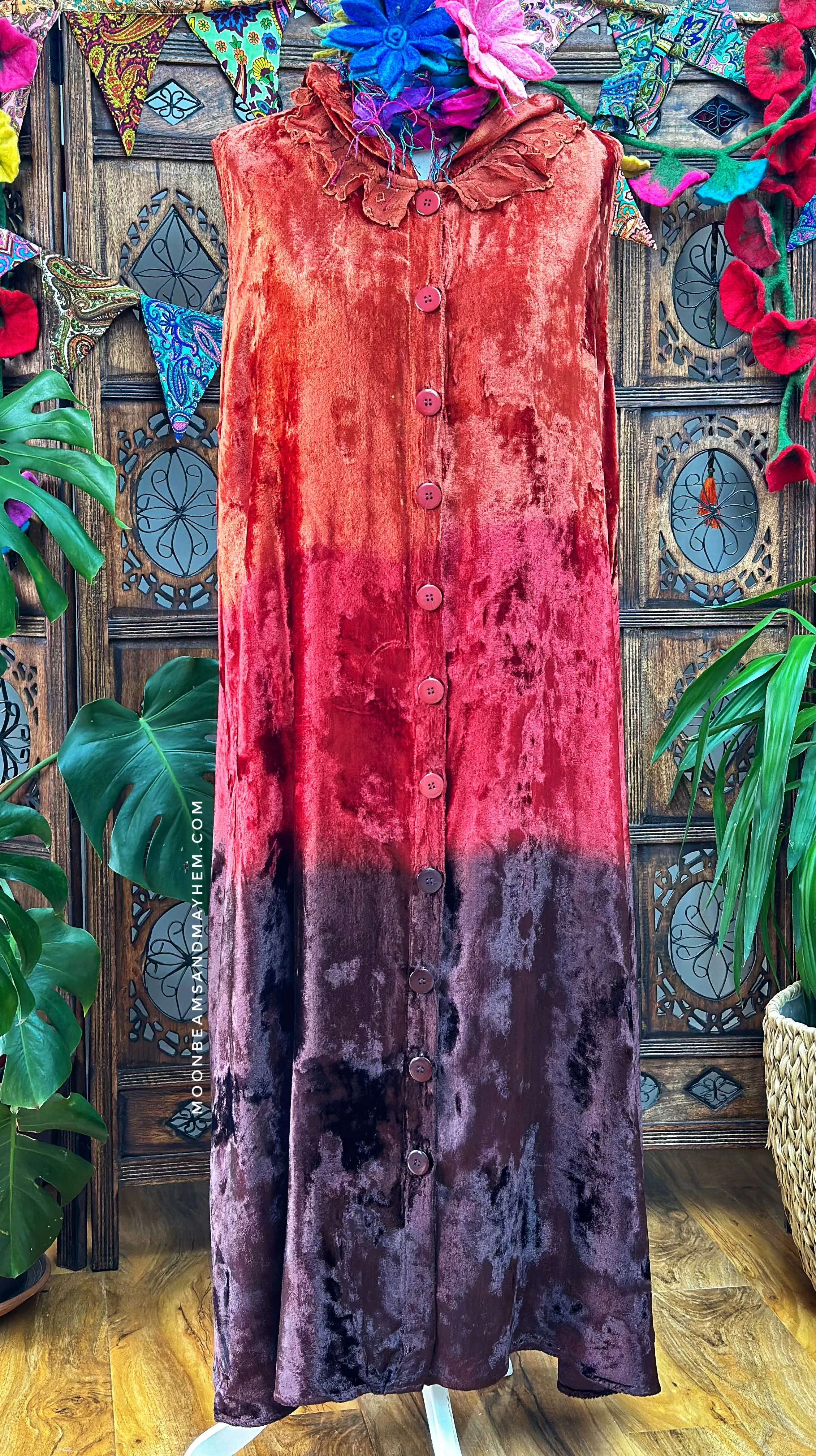 SPELLBINDING VELVET LONG ROBE / CAPE - SIZE L / XL