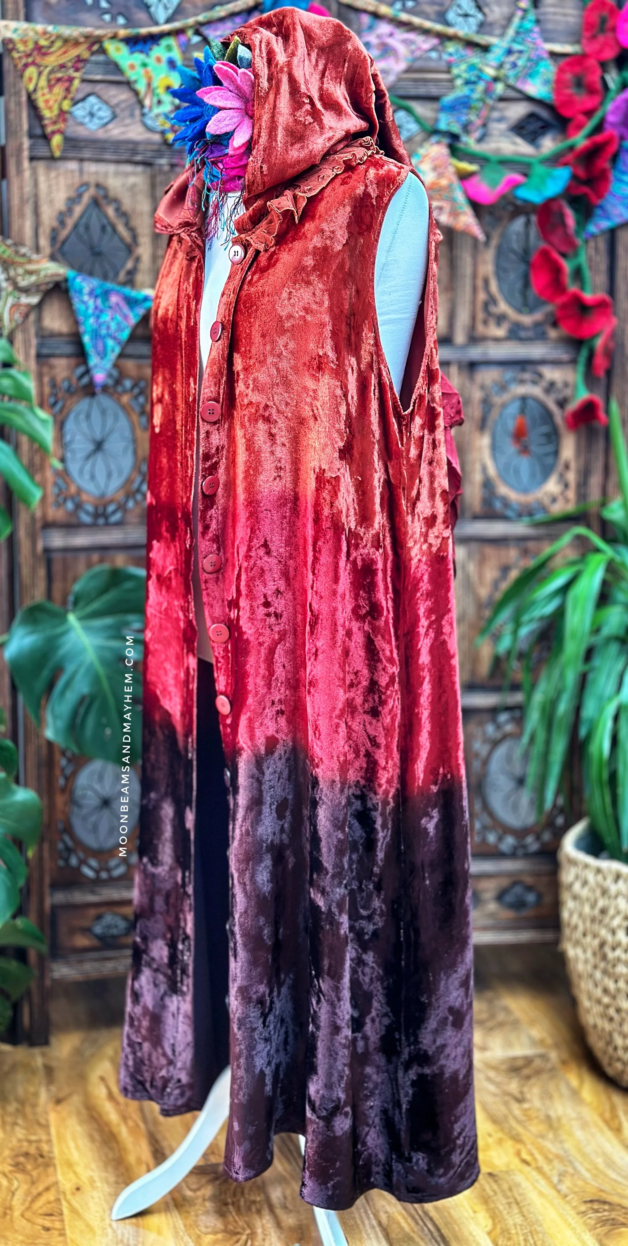 SPELLBINDING VELVET LONG ROBE / CAPE - SIZE L / XL