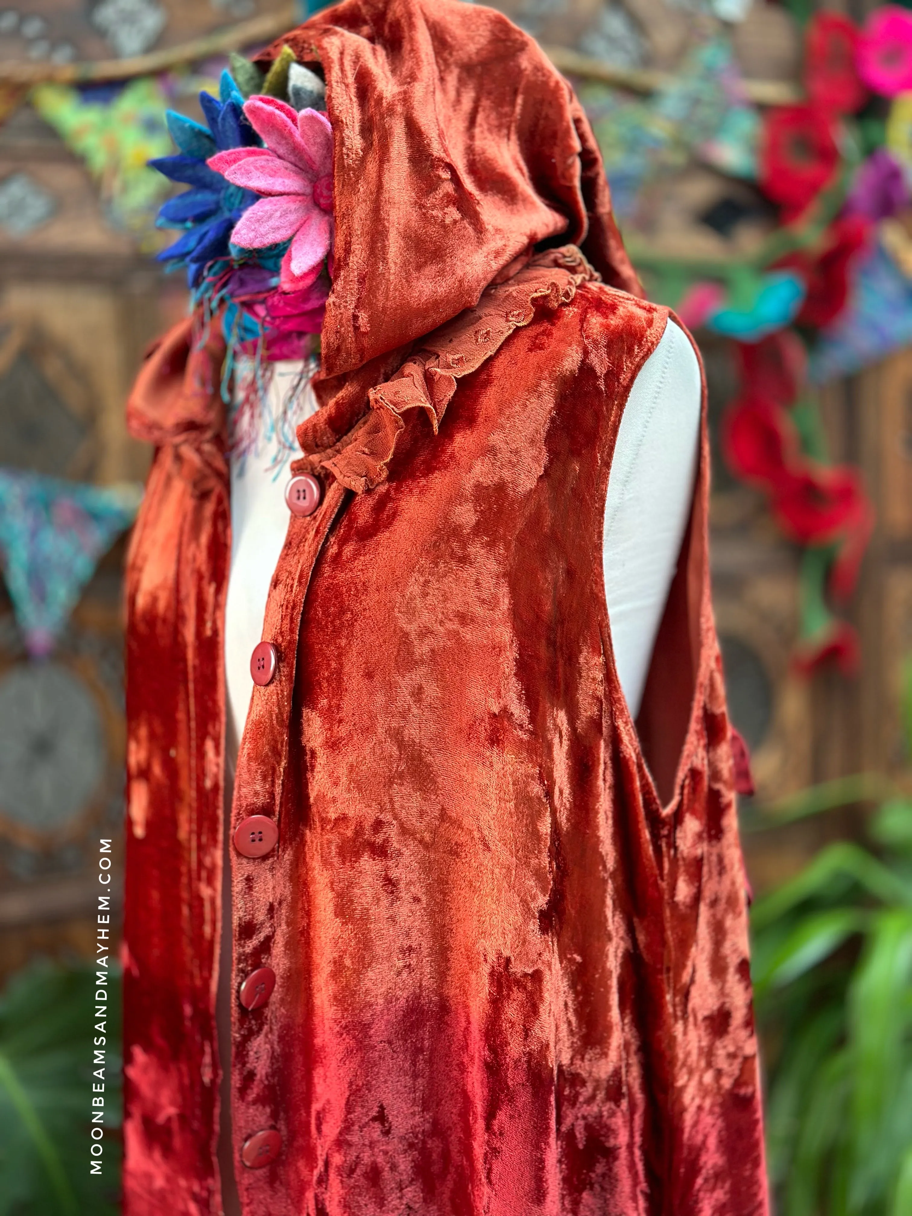 SPELLBINDING VELVET LONG ROBE / CAPE - SIZE L / XL
