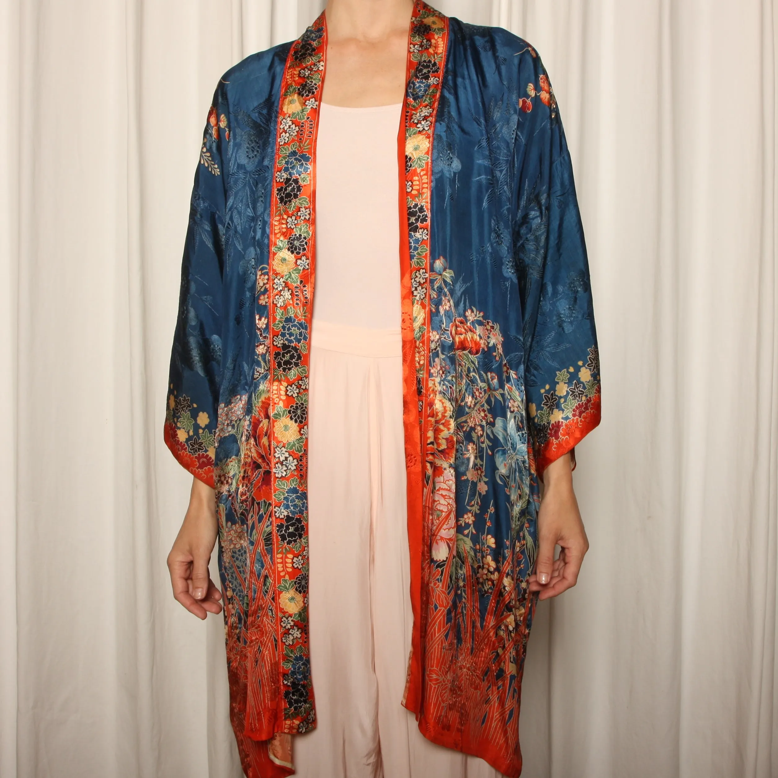 Vintage 40's/50's Japanese Floral Rayon Kimono Jacket